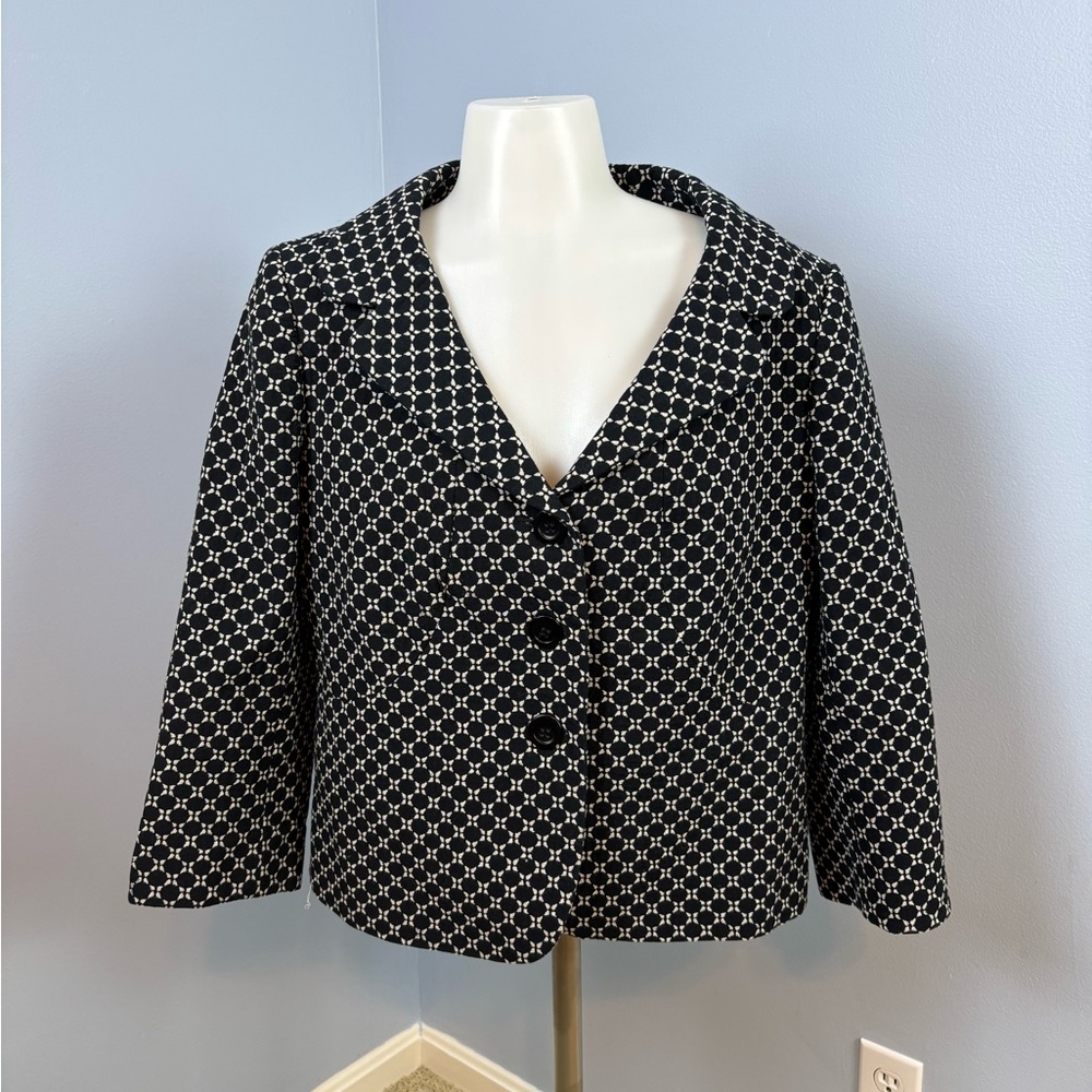 Ann Taylor Black and White Patterned Blazer